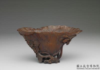 图片[2]-Carved rhinoceros horn cup in the shape of a lotus leaf, Ming dynasty (1368-1644)-China Archive